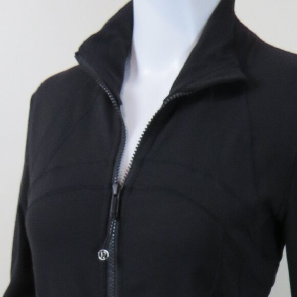 Lululemon Define Jacket SIZE 6 Black *Water Color FL* Monogram - Picture 4 of 16